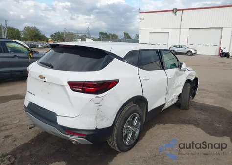 2025 Chevrolet Blazer Awd 2Lt z USA, uszkodzony, nr VIN 3GNKBHR48SS224918